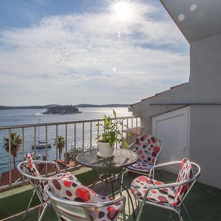 Apartment Lili Hvar Island Eksteriør billede